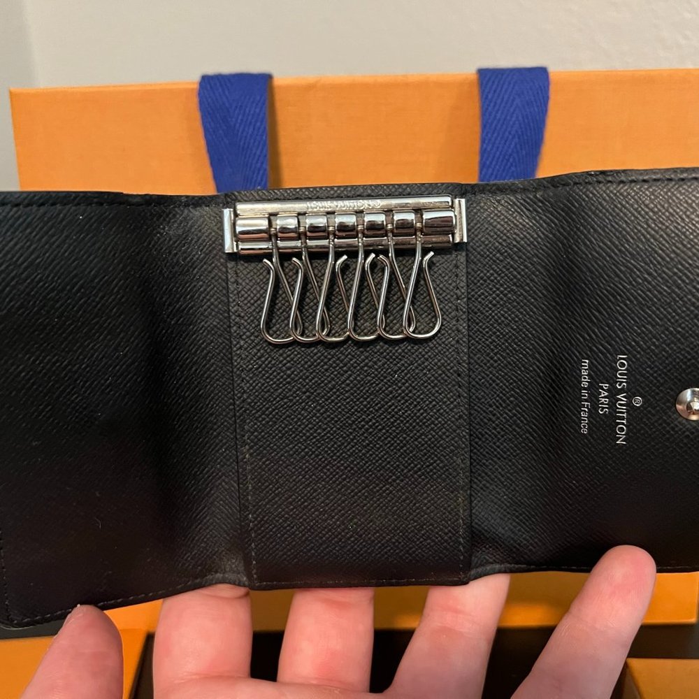 Louis Vuitton Monogram Key Holder Wallet - Picture 3 of 3
